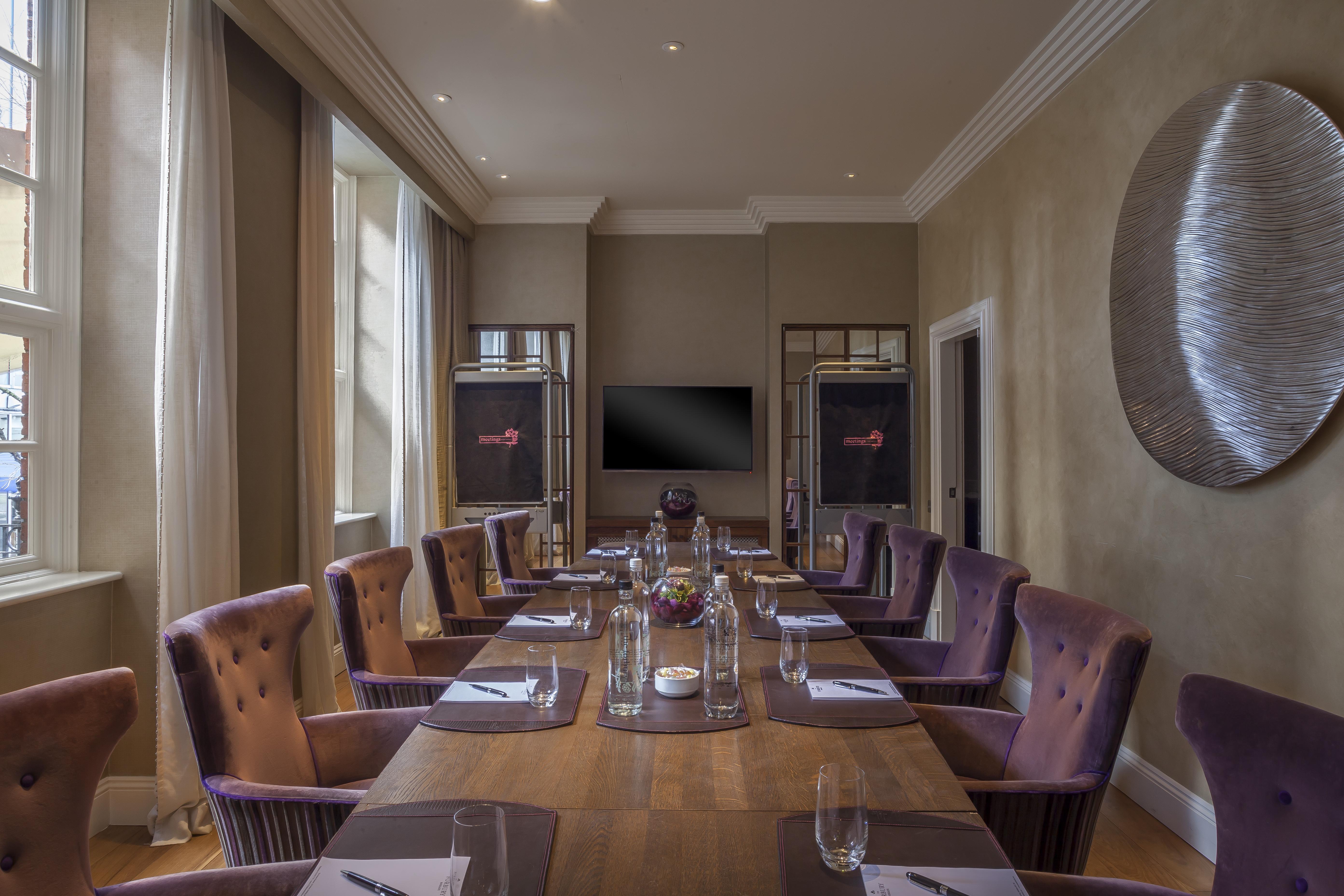 Hotel The Roseate Reading Esterno foto The Boardroom at The Ivy Collection